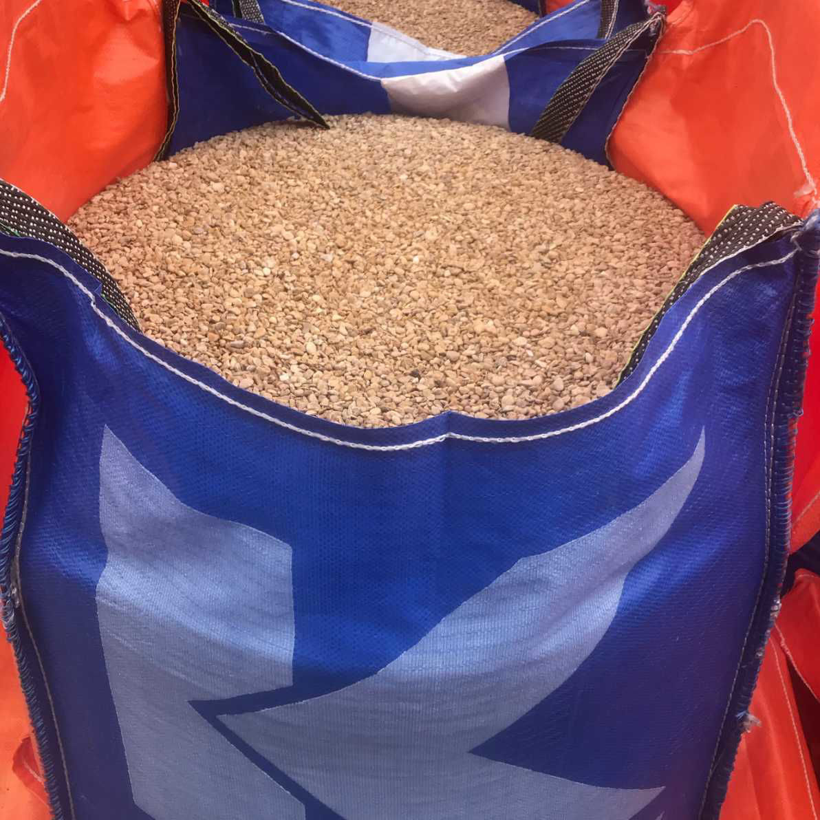 Dumpy Bag Pea GravelKellaway Building Supplies