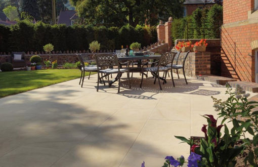 Picture of Pavestone Porcelain Paving Tile Dolomite French Limestone