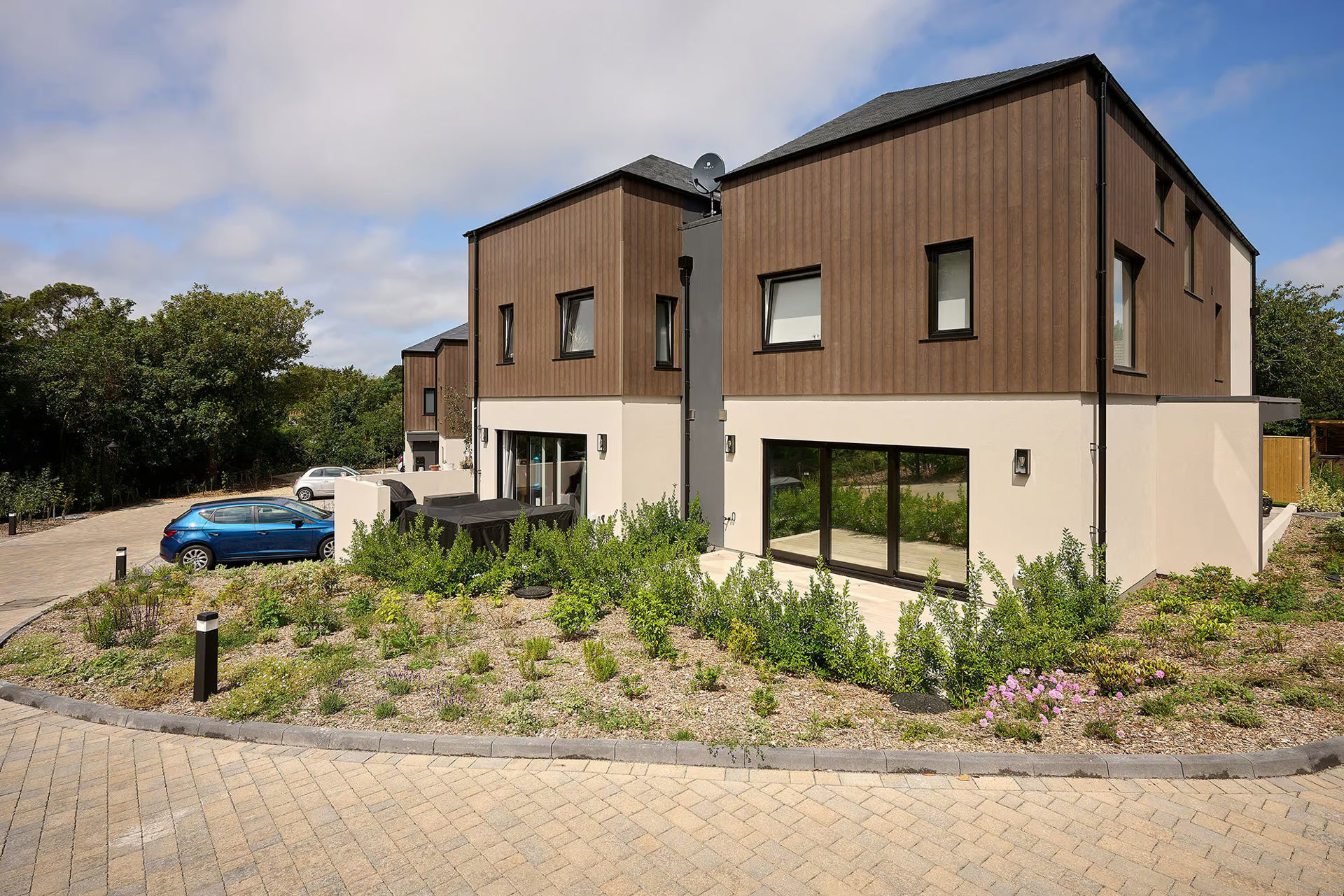 Millboard Envello Cladding Shadow Line+ | Kellaway Building Supplies