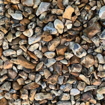 Close-up of 20mm gold flint gravel showcasing natural golden and amber tones